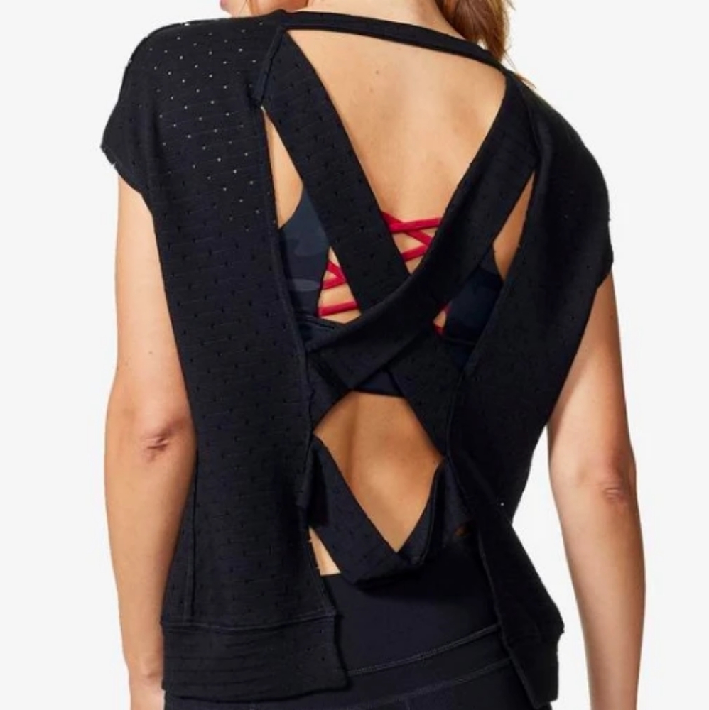 Vimmia Aerie Open Back Tee Black Gym Shirt Fitness